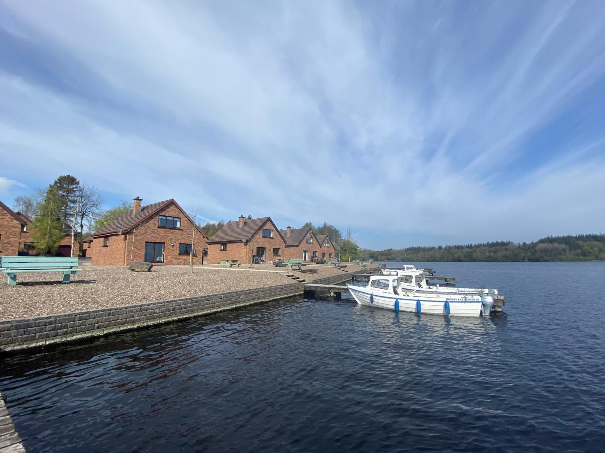 Tullybay Holiday Lodges Ενισκίλεν Εξωτερικό φωτογραφία